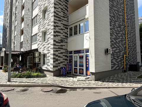 комерційна за адресою Ревуцького вул., 54-А