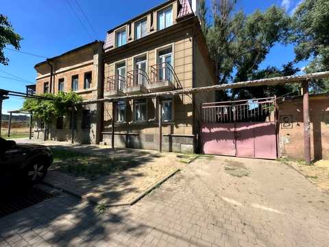 квартира за адресою Церковна вул., 8