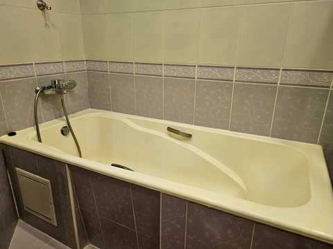 квартира за адресою Раїси Окіпної вул., 4-А