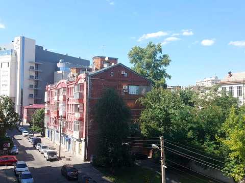 квартира за адресою Миколаївська вул. (Короленка), 18