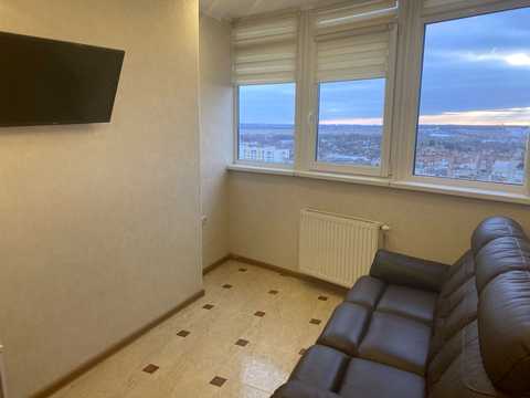 квартира за адресою Зодчих вул., 32