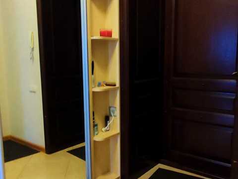 квартира за адресою Зодчих вул., 32