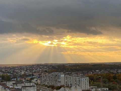 квартира за адресою Зодчих вул., 32