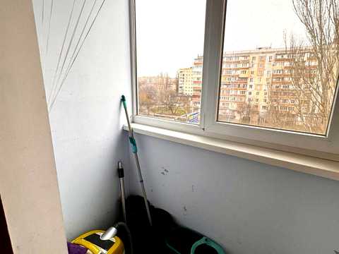 квартира за адресою Князя Володимира Великого просп., 89