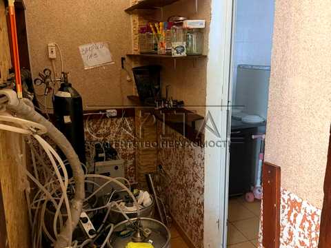 комерційна за адресою Центральна вул., 5