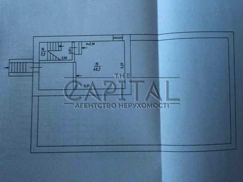 комерційна за адресою Центральна вул., 5