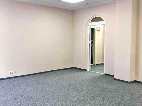 комерційна за адресою Болсуновська вул. (Сергія Струтинського), 8