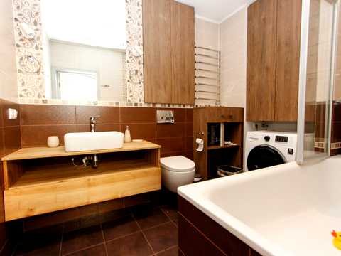 квартира за адресою Миколи Амосова вул., 4