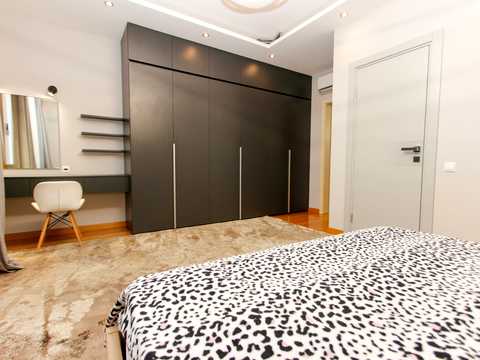 квартира за адресою Миколи Амосова вул., 4