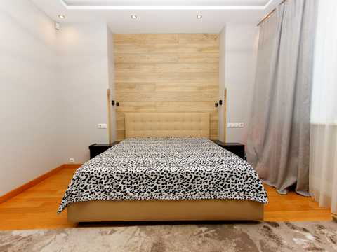 квартира за адресою Миколи Амосова вул., 4