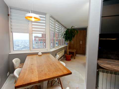 квартира за адресою Миколи Амосова вул., 4