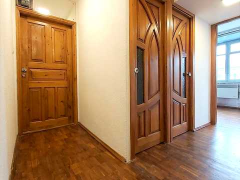 квартира за адресою Космонавтів просп., 6