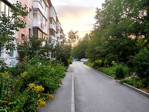 квартира за адресою Космонавтів просп., 6