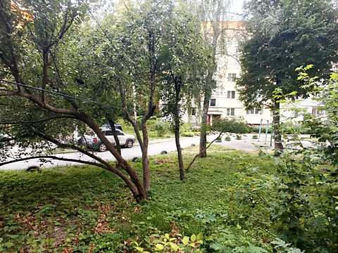 квартира за адресою Космонавтів просп., 6