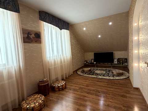 будинок за адресою Дачна, 15