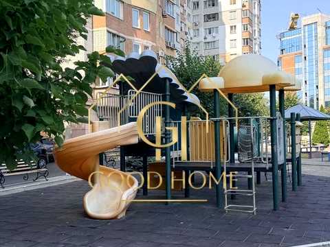 квартира за адресою Миколи Амосова вул., 4