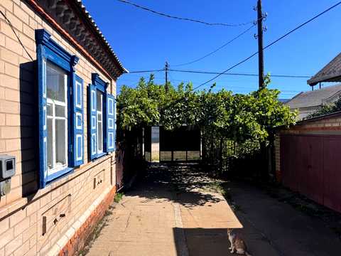 будинок за адресою Каштанова вул. (Ленінградська)