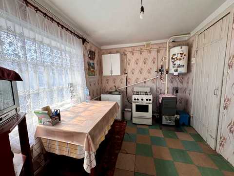 будинок за адресою Каштанова вул. (Ленінградська)
