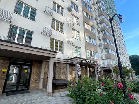 квартира за адресою Академіка Заболотного вул., 15-Г
