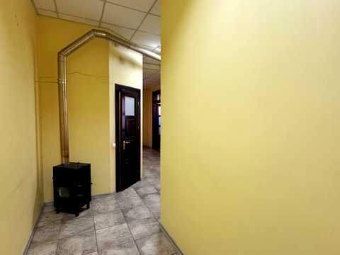 комерційна за адресою Львів, Роксоляни вул., 59-Б