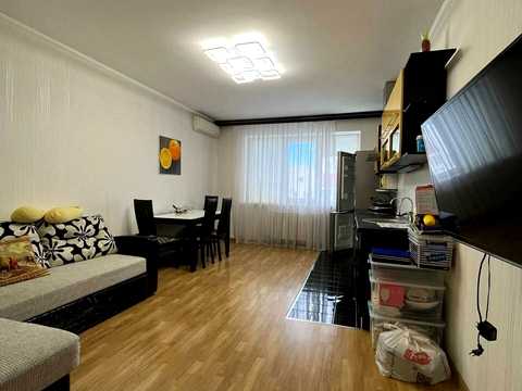 квартира за адресою Одеса, Тополина вул., 18/2