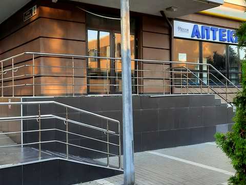 комерційна за адресою Журавлина вул., 2