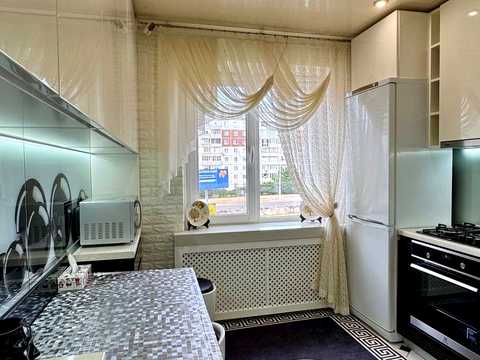 квартира по адресу Михаила Лушпы просп. (Космонавтів), 22