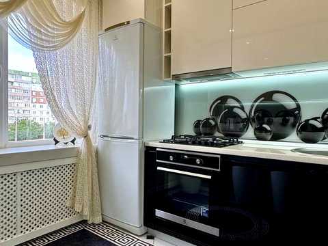 квартира по адресу Михаила Лушпы просп. (Космонавтів), 22