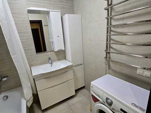 квартира по адресу В'ячеслава Чорновола ул., 50-А