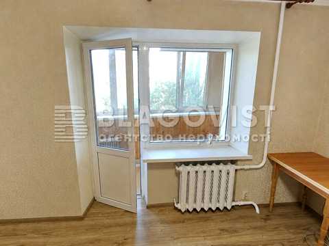 квартира по адресу Карела Чапека ул. (Юліуса Фучика), 15