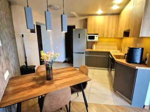 квартира за адресою Луговська вул., 248