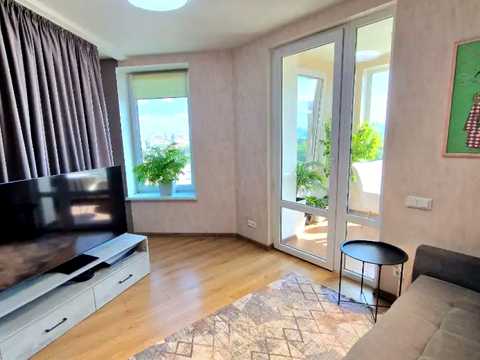 квартира за адресою Луговська вул., 248