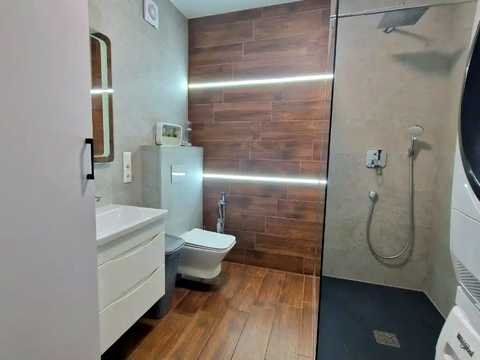 квартира за адресою Луговська вул., 248
