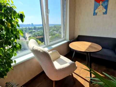 квартира за адресою Луговська вул., 248