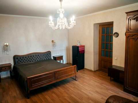 квартира за адресою Антоновича вул. (Горького), 94-96