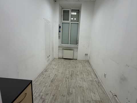 комерційна за адресою Львів, Генерала Чупринки вул. (Пушкіна), 7