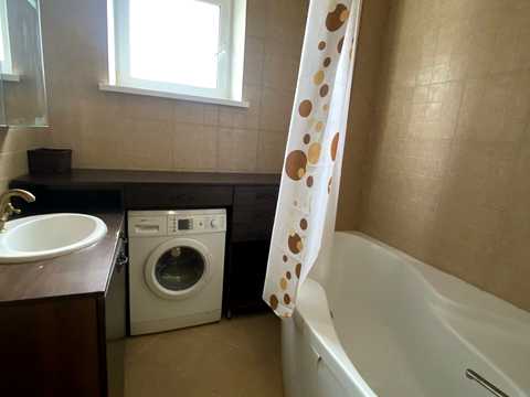 квартира по адресу Анны Ахматовой ул., 35
