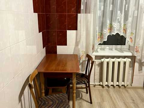 квартира за адресою Тролейбусна вул. (Павлова), 19