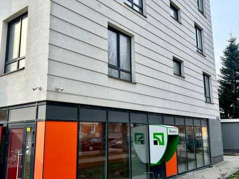 комерційна за адресою Петра Калнишевського вул., 1