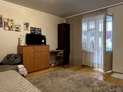 квартира за адресою Набережна, 7