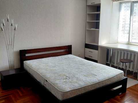 квартира по адресу Анны Ахматовой ул., 5