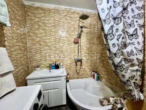 квартира по адресу Александра Попова ул., 5