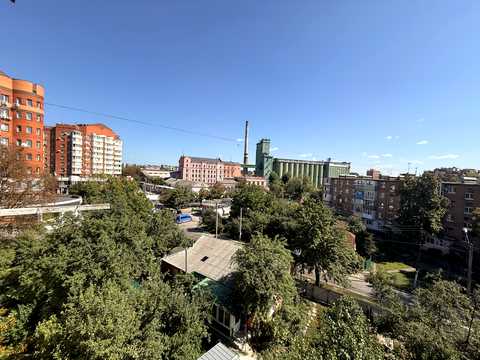 квартира за адресою Небесної Сотні вул. (Леніна), 96