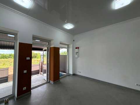 комерційна за адресою Котляревського, 63