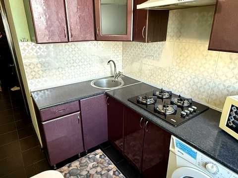квартира за адресою Академіка Заболотного вул., 18