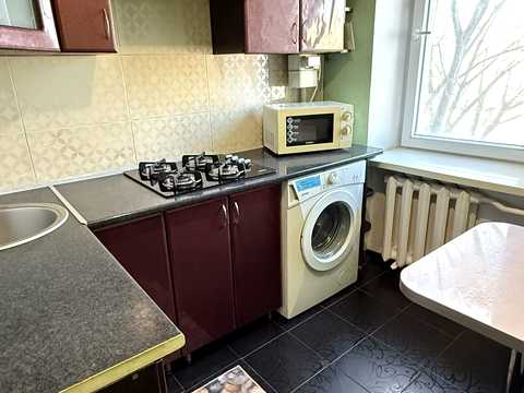 квартира за адресою Академіка Заболотного вул., 18