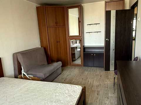 квартира за адресою Академіка Заболотного вул., 18