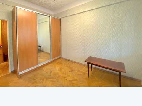 квартира за адресою Машинобудівна вул., 11