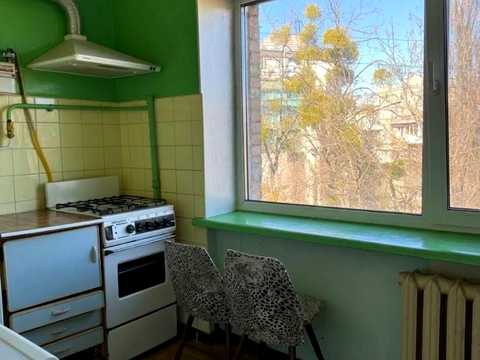 квартира за адресою Миколи Міхновського бульв. (Дружби народів), 28-А