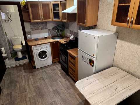 квартира за адресою Івана Крамського вул., 4